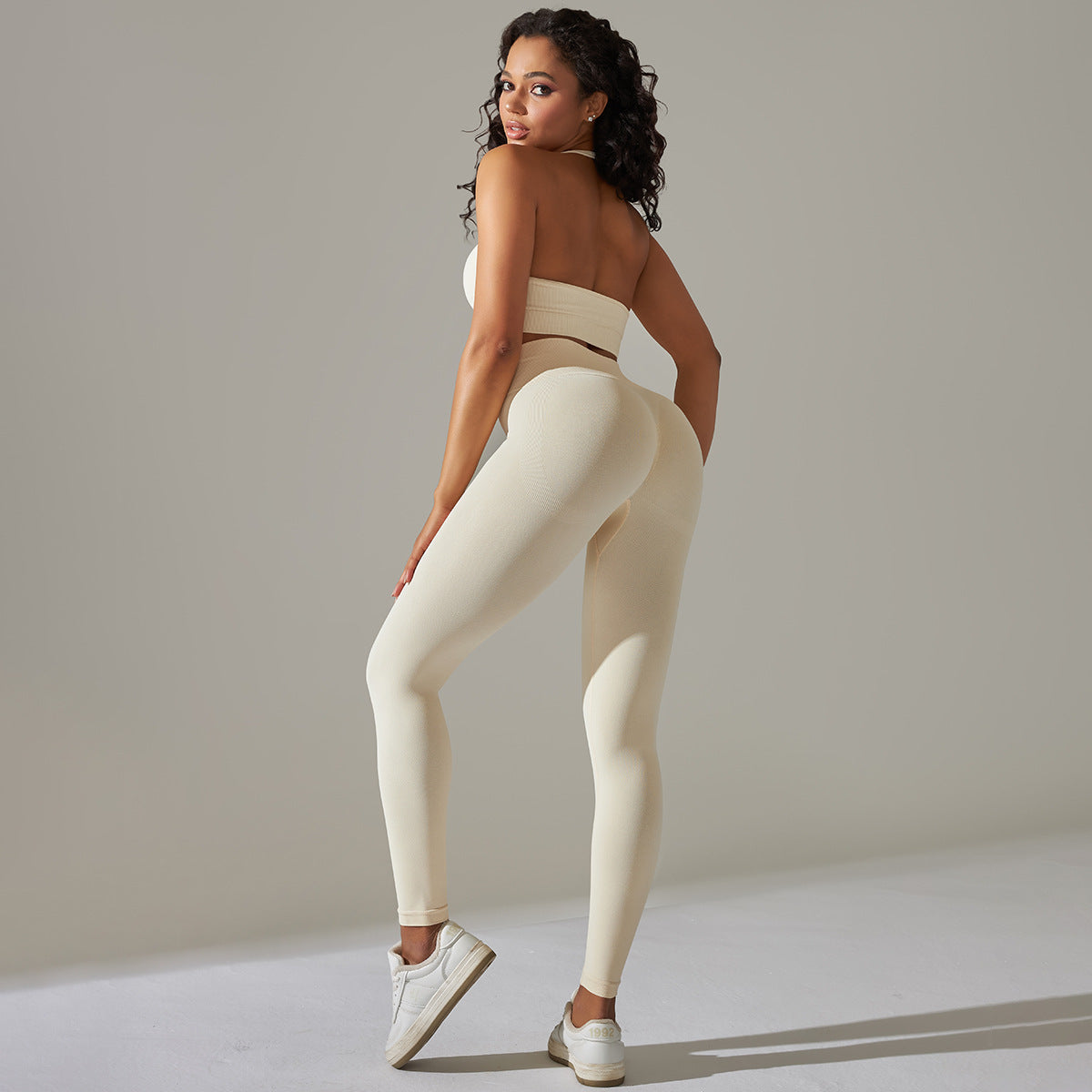 Seamless solid color high elastic bra underwear yoga suit fitness sports two-piece set 10 colors