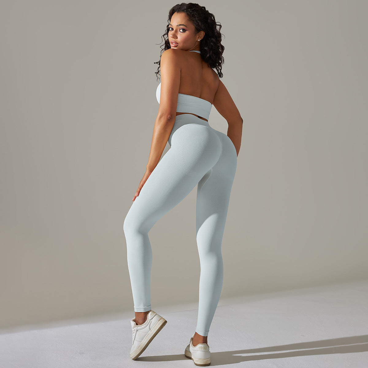 Seamless solid color high elastic bra underwear yoga suit fitness sports two-piece set 10 colors