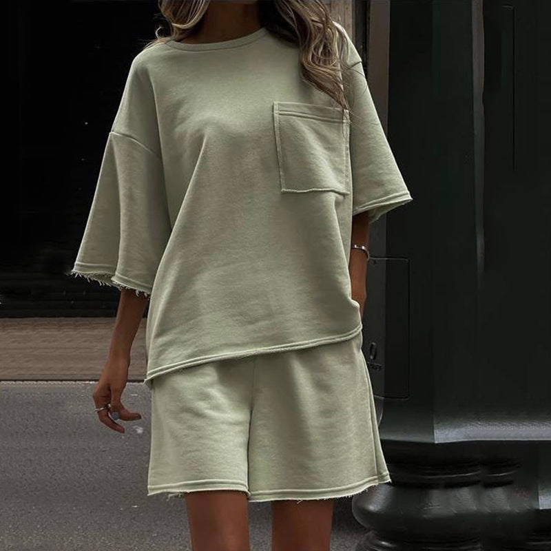 Solid color crewneck short-sleeved sports shorts two-piece set