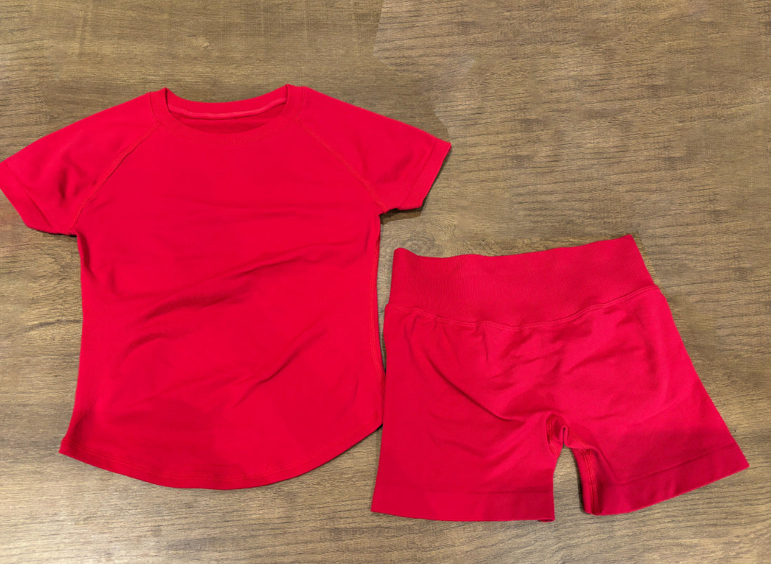 Women's New Regular Shoulder Short Sleeve Sports Set Yoga Fitness Running Top and Shorts