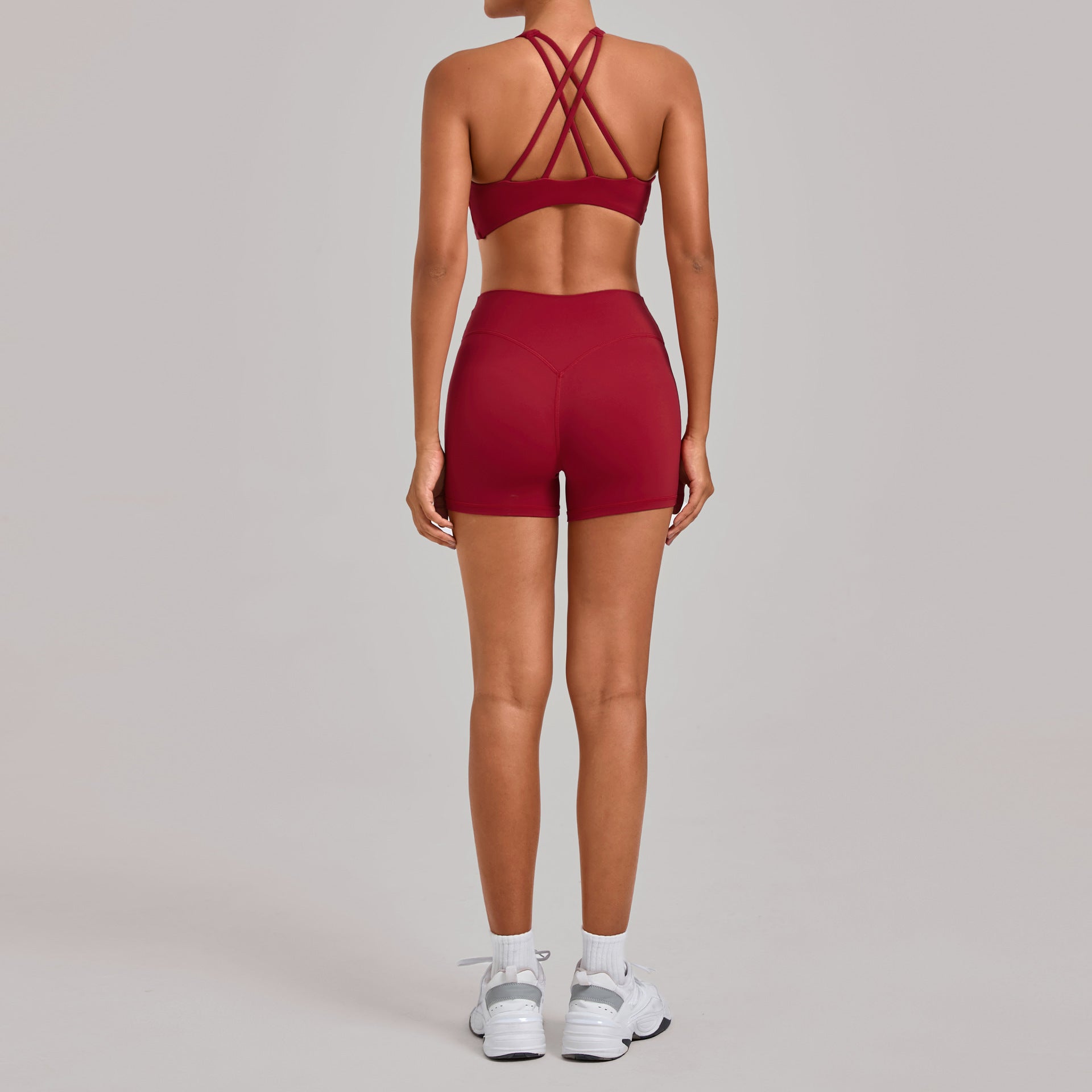 Cross back yoga suit tight fit quick dry fitness suit detachable chest pad sports shorts suit