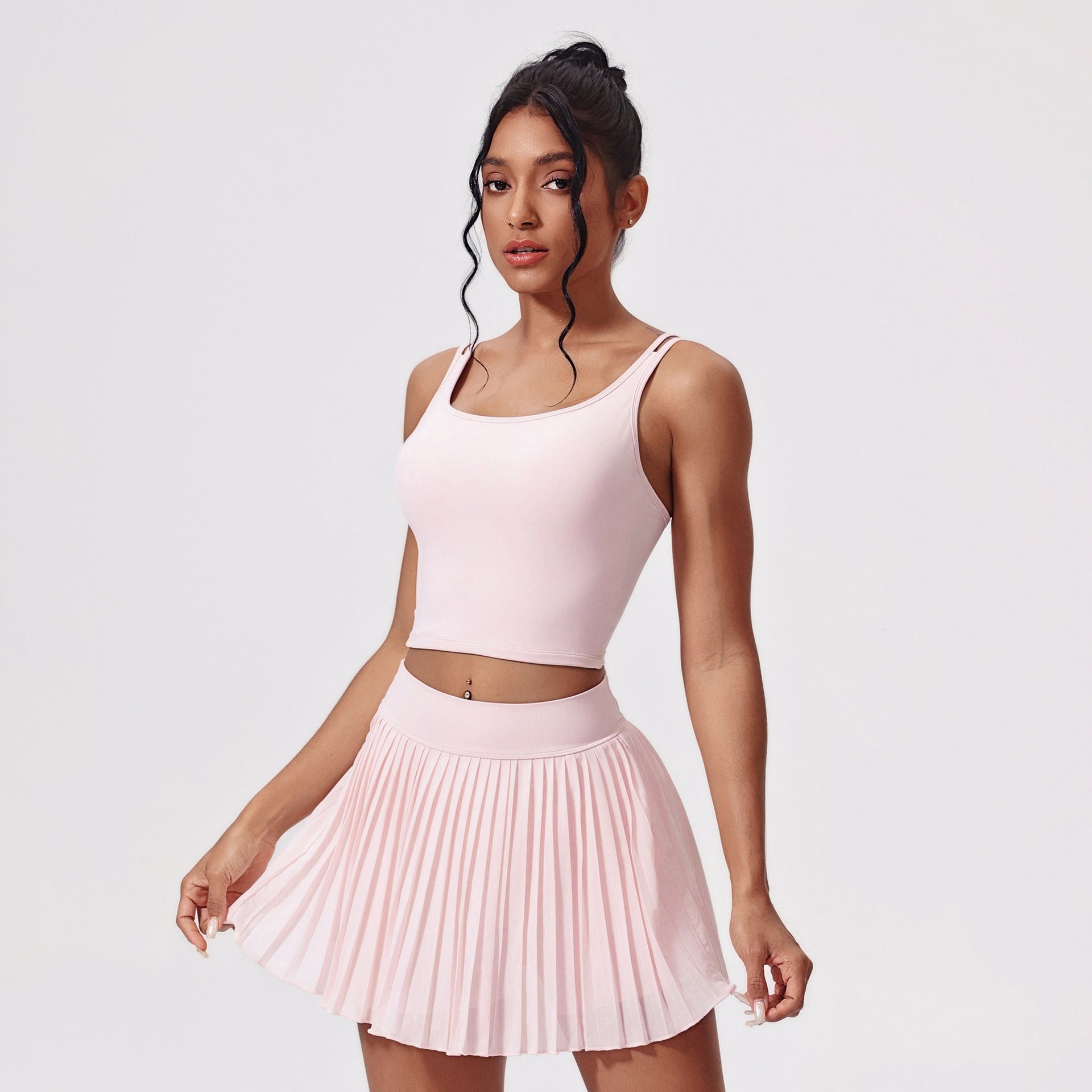 Women Bare Feel Backless Yoga Set, Pleated Tennis Skirt, Running Fitness Outfit