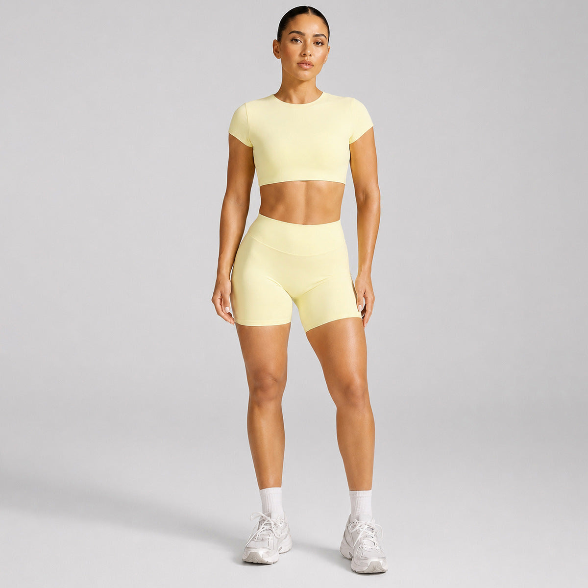 Backless Short sleeve T-shirt sports short sleeve suit women with breast pad fitness top outdoor sports yoga suit（副本）