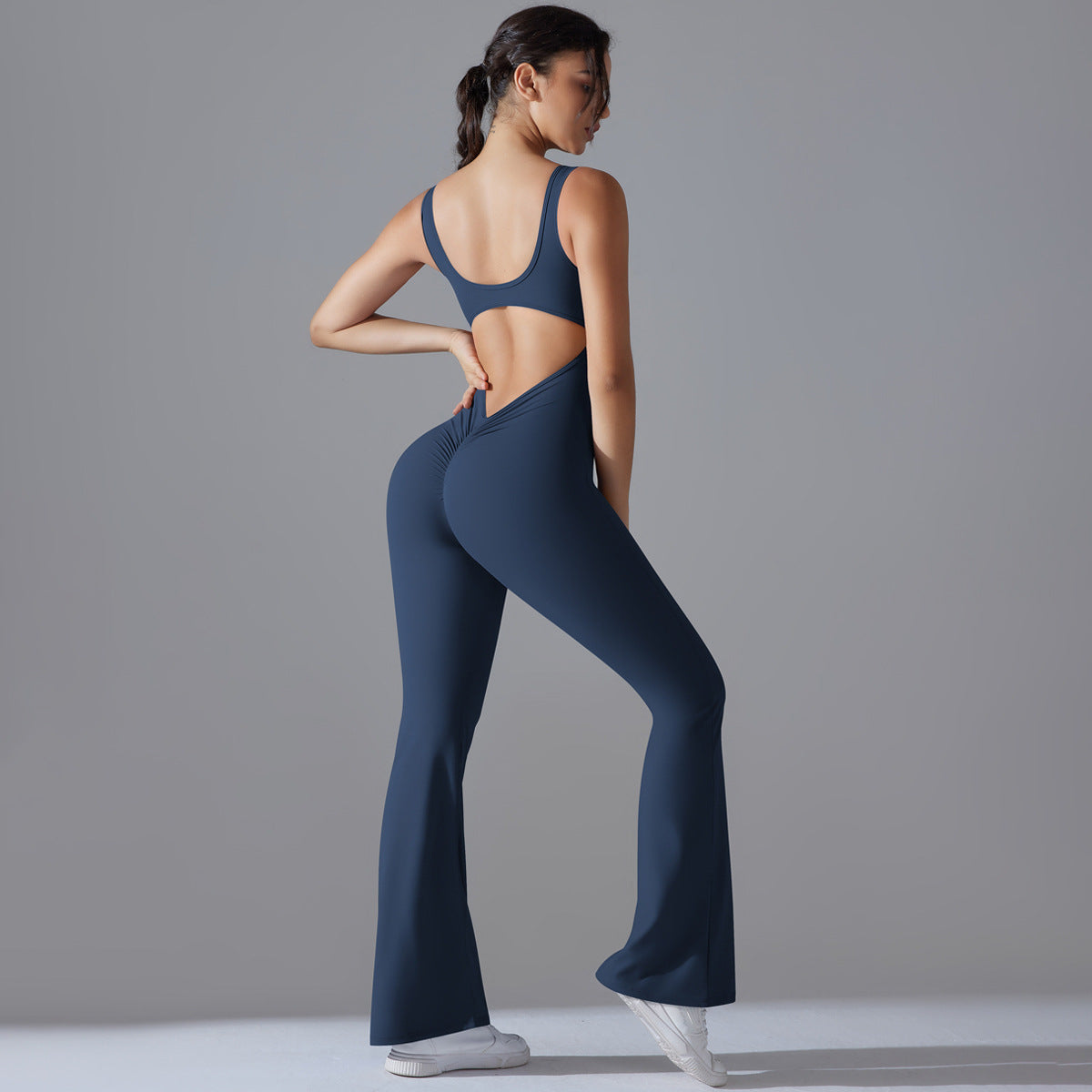 Solid color back lift hip long slim-fit wide leg jumpsuit