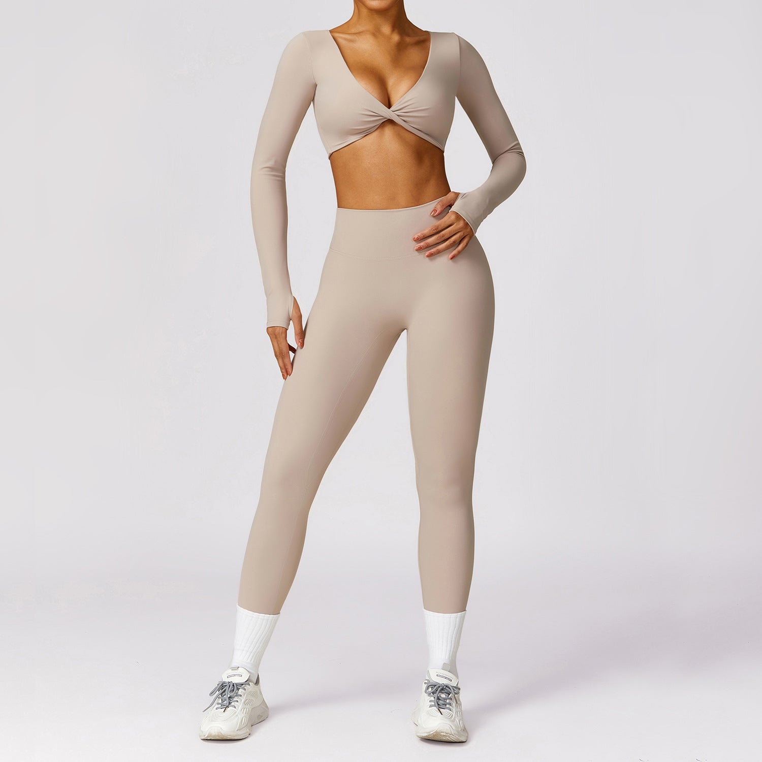 Wear a tight sports set of quick-drying running fitness clothing 8552