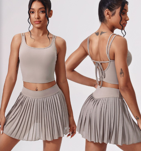 Women Bare Feel Backless Yoga Set, Pleated Tennis Skirt, Running Fitness Outfit